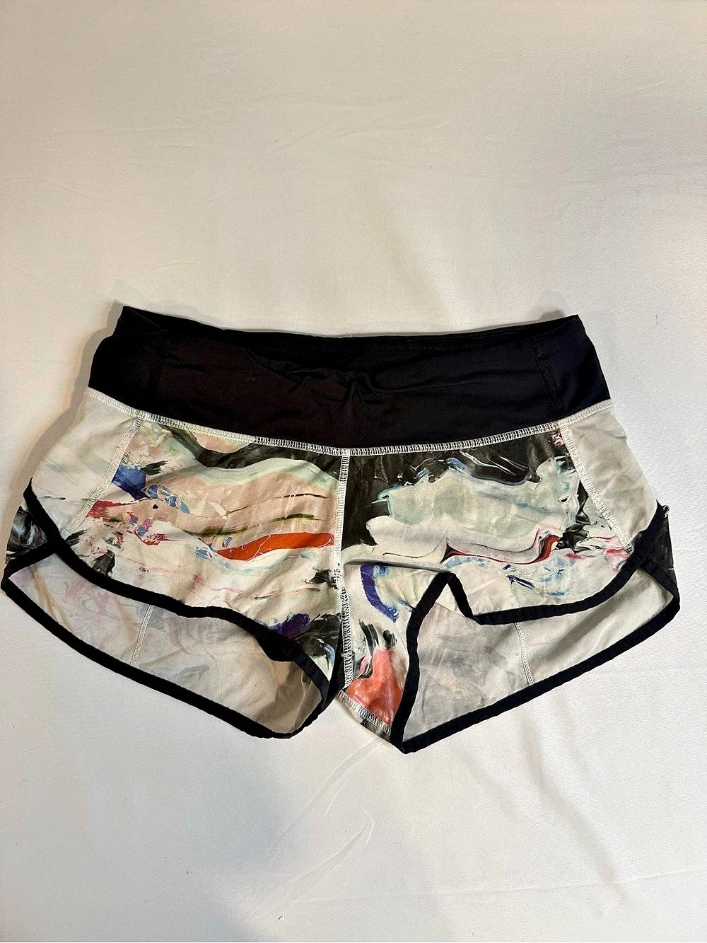 Lululemon Abstract Print Running Shorts Size 4 | Missing Inner Band